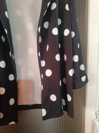 Chaqueta ligera lunares talla 46/3XL