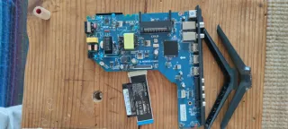 Placa TV Cecotec 24" LED