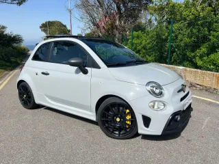 Abarth 595 2022