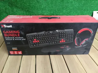 Trust Ziva Pack Gaming 4 en 1 Teclado, Ratón y más