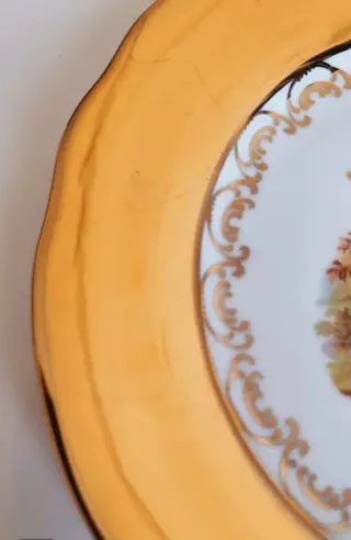 Plato Bavaria Oro con Pareja y Soporte de regalo!