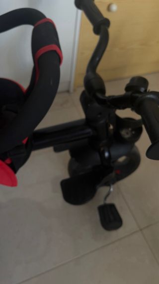 Triciclo para bebé 2-4 años