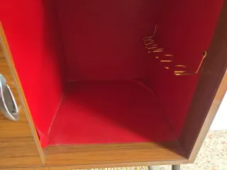 Mueble bar antiguo madera y metal
