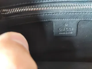 Marsupio Gucci nera. Supreme noir