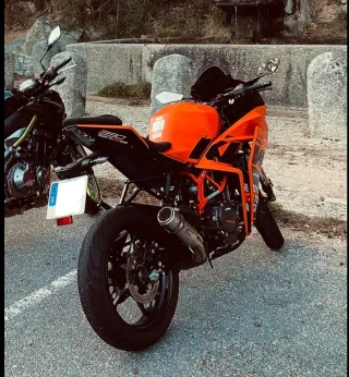 KTM RC 390. Año 2023. 9.000km