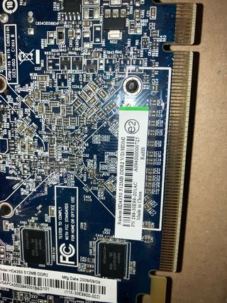 Tarjeta Gráfica Radeon HD4350 512MB DDR2