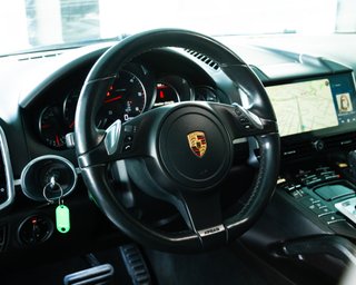 Porsche Cayenne 2011