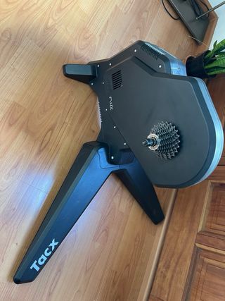 Rodillo Tacx Flux Smart