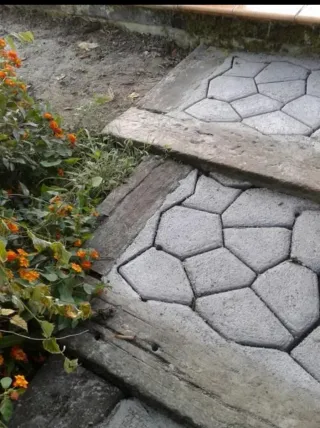 Molde para caminos de jardin