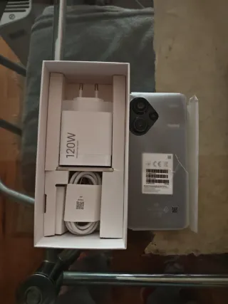 Xiaomi Redmi Note 13 Pro+ 5G