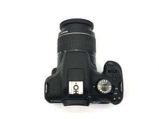 E1808368-0 Cámara Canon EOS 2000D Digital Reflex