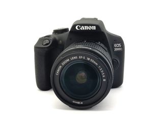 E1808368-0 Cámara Canon EOS 2000D Digital Reflex