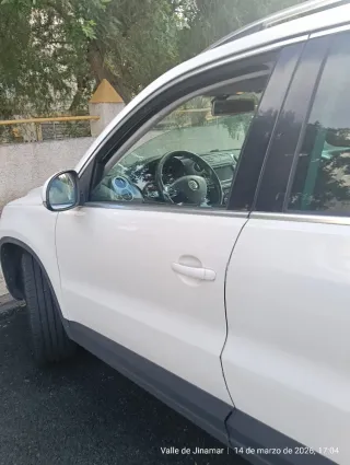 wolskvagen  Tiguan  2008