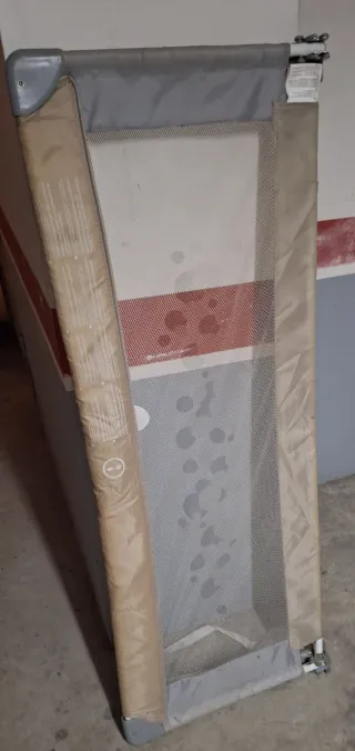 Barrera de cama para niños