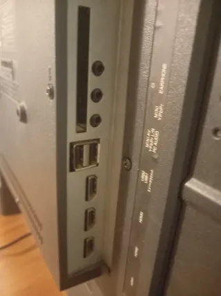 Smart TV Silver 32 Full HD