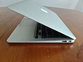 MacBook Air 11, i5 (2015) A1465 - Piezas