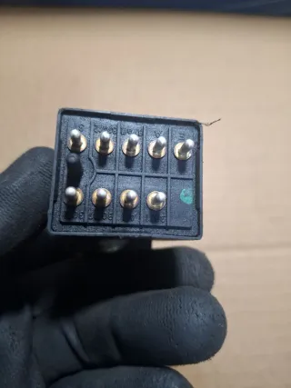 Relè original Mercedes vito w638 0015402045