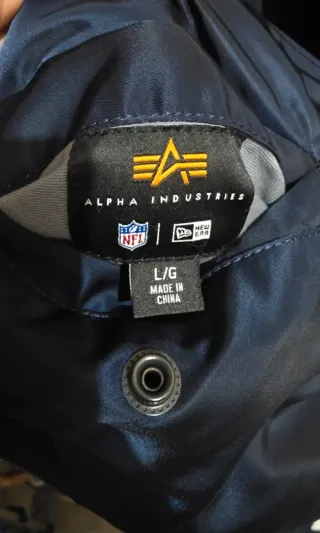 Chaqueta Alpha Industries New Era Talla L