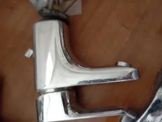 Varia rubinetteria bagno/doccia/cicina