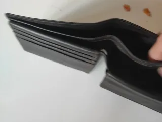 Billetera de caballero negra