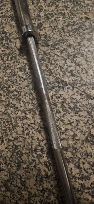 Barra Olímpica Fuerza 2.20m 20kg