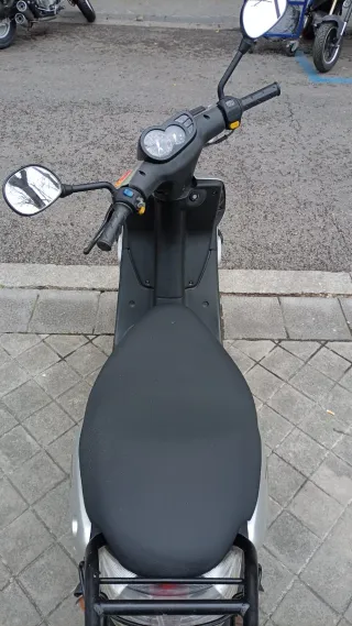 Ciclomotor Peugeot Plata Automático