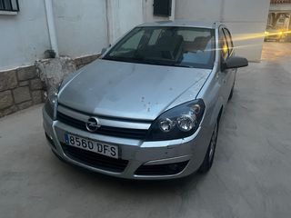 Opel Astra 2005