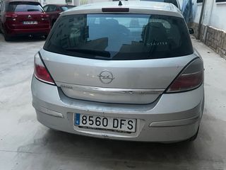 Opel Astra 2005