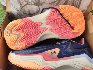 Bambas Under Armour talla 42'5 sin estrenar Outlet