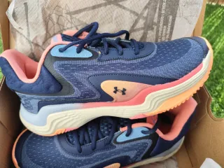 Bambas Under Armour talla 42'5 sin estrenar Outlet