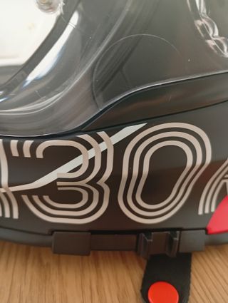 Casco de moto negro 130R