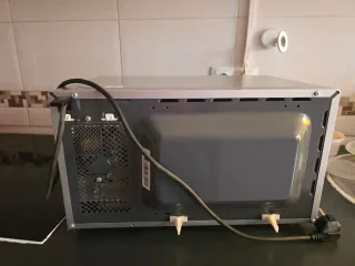 Microondas Sharp 200L 800W