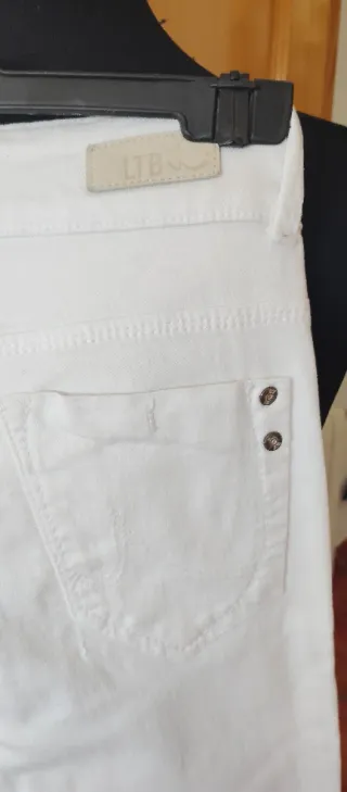 Pantalon vaquero. talla 36.LTB. Muy elástico
