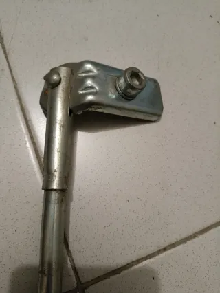 Pata de cabra para bicicleta