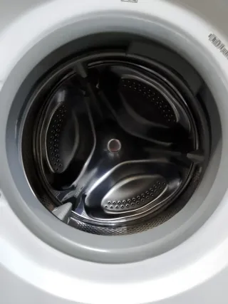 Lavadora/secadora Indesit 7/4 kg