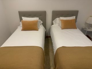 2 Camas Individuales con Almacenamiento