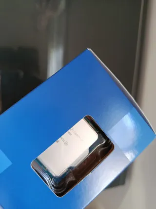 Intel Core i7-12700F