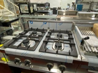 Cocina Industrial 4 Fuegos Nueva