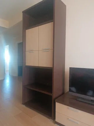 Mueble de salón madera y metal