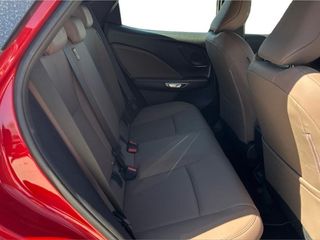 Lexus LBX  ELEGANT +