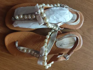 Chanclas Papanatas Dedo Perlas Talla 35