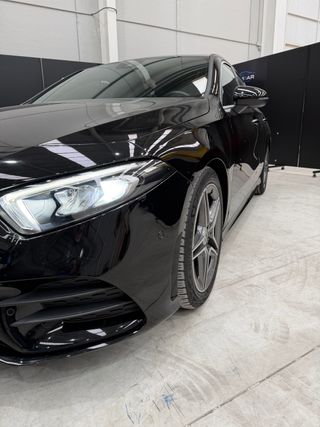 Mercedes-Benz Clase A 180d . AMG