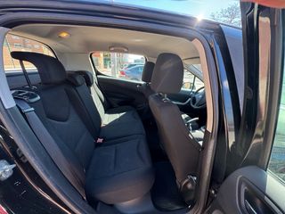644114491 Peugeot 308 2012