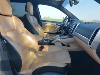 Porsche Cayenne 2015