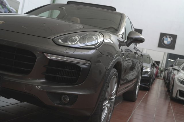 Porsche Cayenne 2015