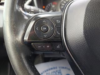 Toyota Corolla 1.8 125H ACTIVE TECH E-CVT SEDAN