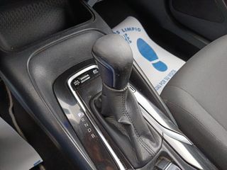 Toyota Corolla 1.8 125H ACTIVE TECH E-CVT SEDAN