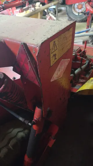 Rotativa Kuhn FC 250