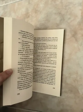 DESCONOCIDOS: Premio EDEBÉ de Literatura Juveni...