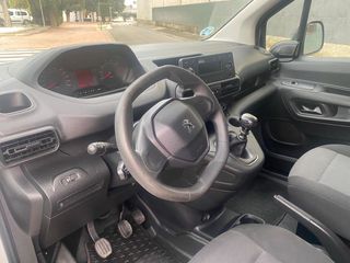 Peugeot Partner PRO 1.5BHDI 100CV  2022 - 9539LWF
